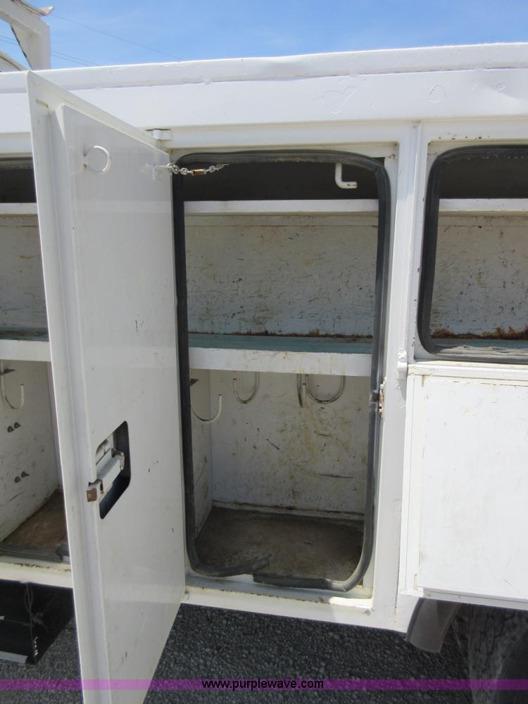 image for item L2830 2002 Sterling M7500 Acterra digger derrick truck