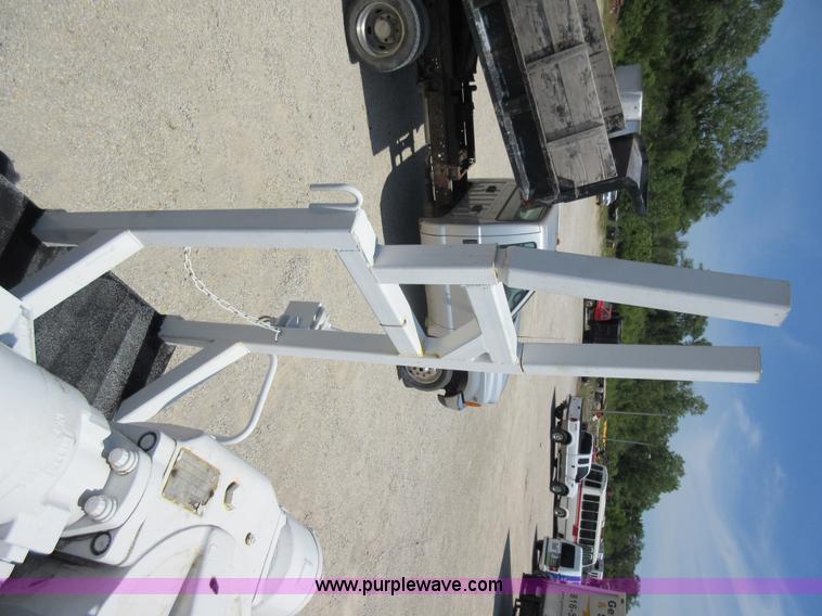 image for item L2830 2002 Sterling M7500 Acterra digger derrick truck