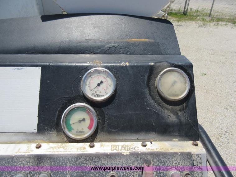 image for item L2830 2002 Sterling M7500 Acterra digger derrick truck