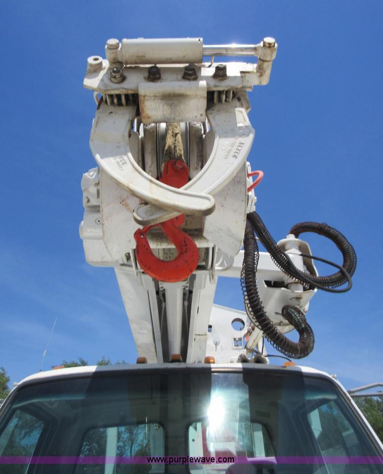 image for item L2830 2002 Sterling M7500 Acterra digger derrick truck