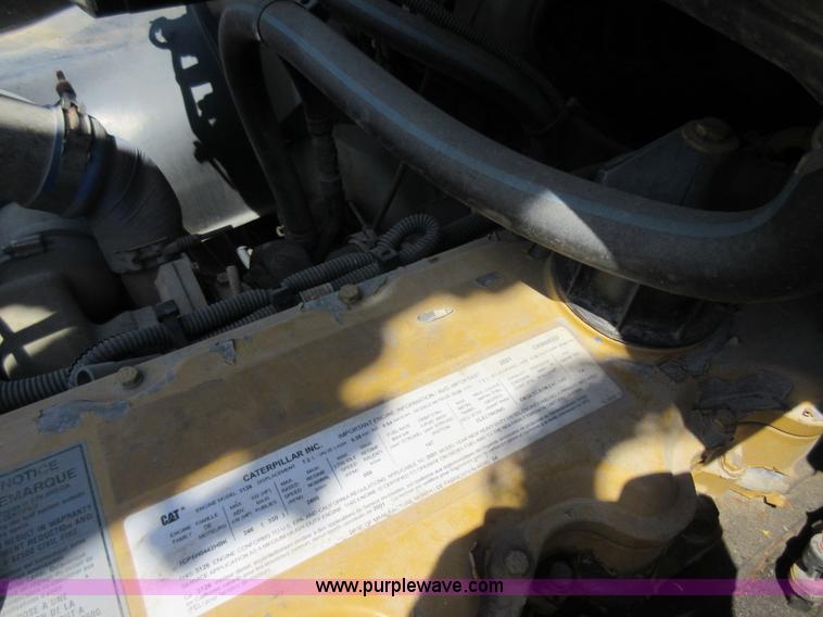 image for item L2830 2002 Sterling M7500 Acterra digger derrick truck