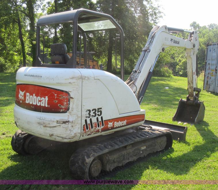 image for item L2838 2008 Bobcat 335G compact excavator