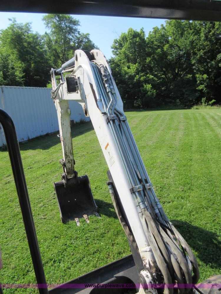 image for item L2838 2008 Bobcat 335G compact excavator