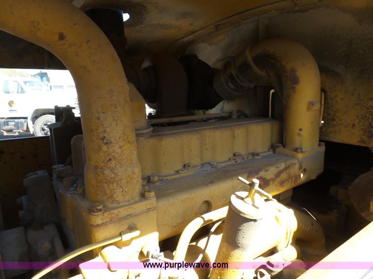 image for item L3168 1968 Caterpillar 950 wheel loader