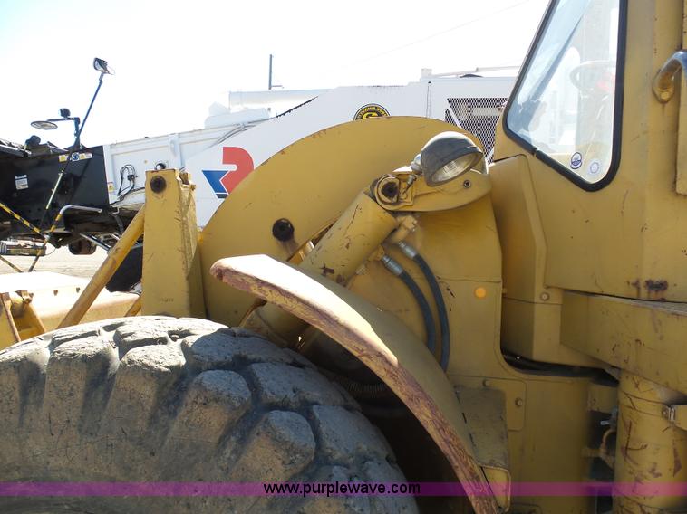 image for item L3168 1968 Caterpillar 950 wheel loader