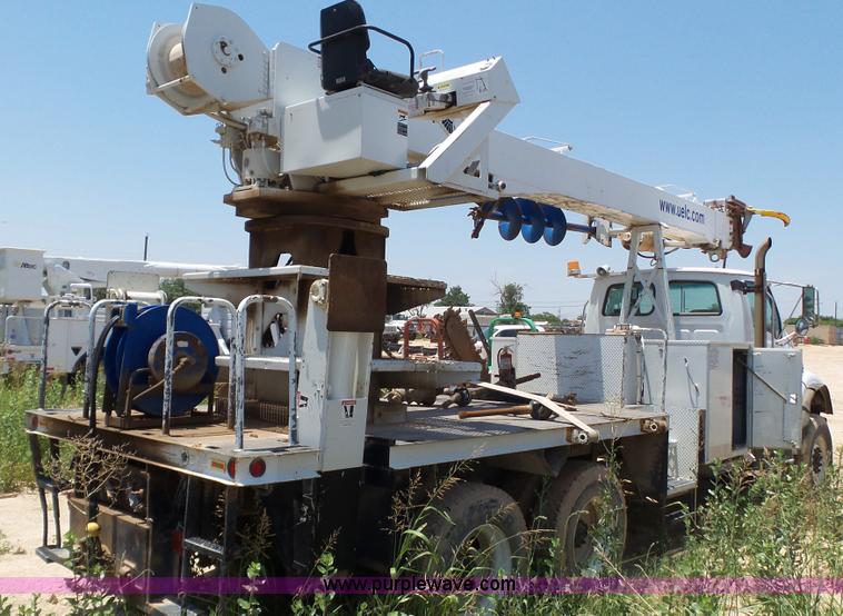 image for item L4492 2009 Sterling Acterra digger derrick truck