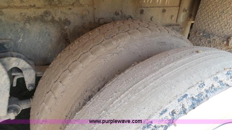 image for item L4492 2009 Sterling Acterra digger derrick truck