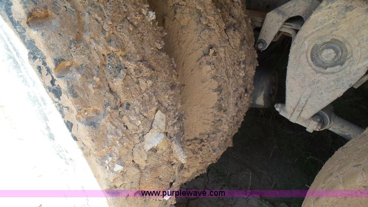 image for item L4492 2009 Sterling Acterra digger derrick truck