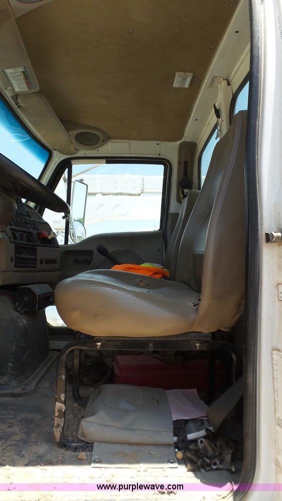 image for item L4492 2009 Sterling Acterra digger derrick truck