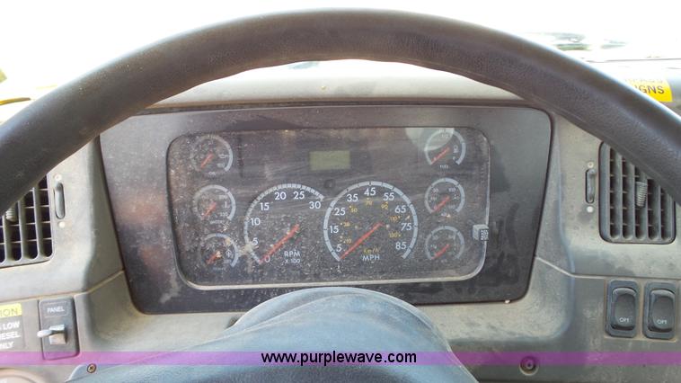 image for item L4492 2009 Sterling Acterra digger derrick truck