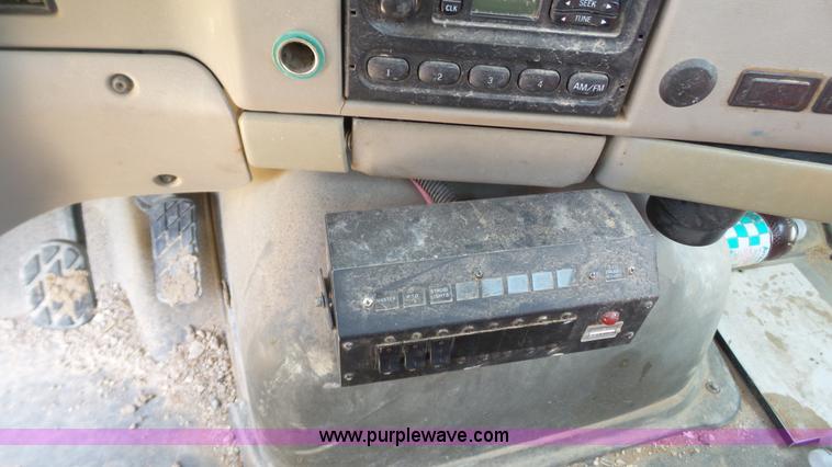 image for item L4492 2009 Sterling Acterra digger derrick truck