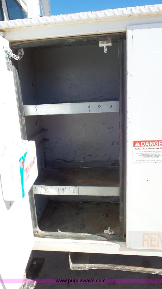 image for item L4492 2009 Sterling Acterra digger derrick truck