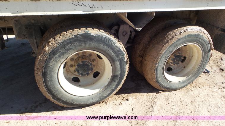 image for item L4492 2009 Sterling Acterra digger derrick truck