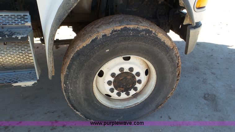 image for item L4492 2009 Sterling Acterra digger derrick truck