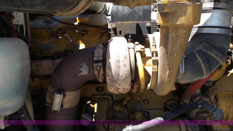 image for item L4812 1993 Peterbilt 379 semi truck