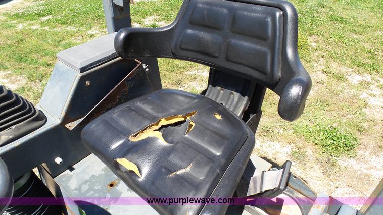 image for item L4815 Benfond TV1200 single drum vibratory roller