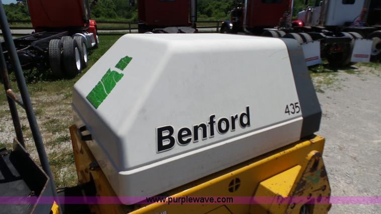 image for item L4815 Benfond TV1200 single drum vibratory roller