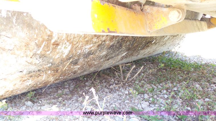 image for item L4815 Benfond TV1200 single drum vibratory roller