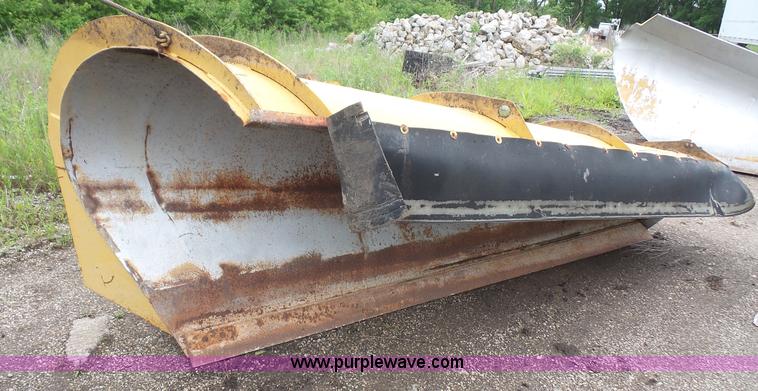 image for item L4903 Motor grader snow plow