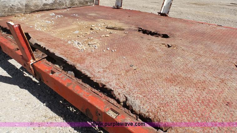 image for item L4919 Truck flatbed