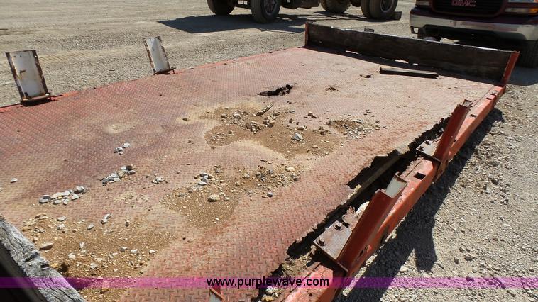 image for item L4919 Truck flatbed
