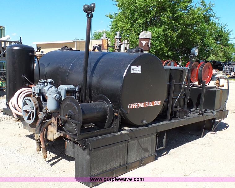 image for item L4921 Service bed