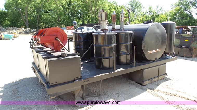 image for item L4921 Service bed