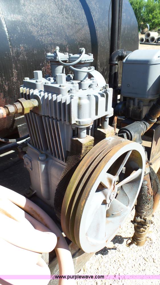 image for item L4921 Service bed