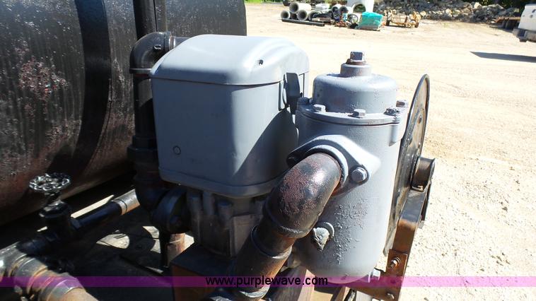 image for item L4921 Service bed