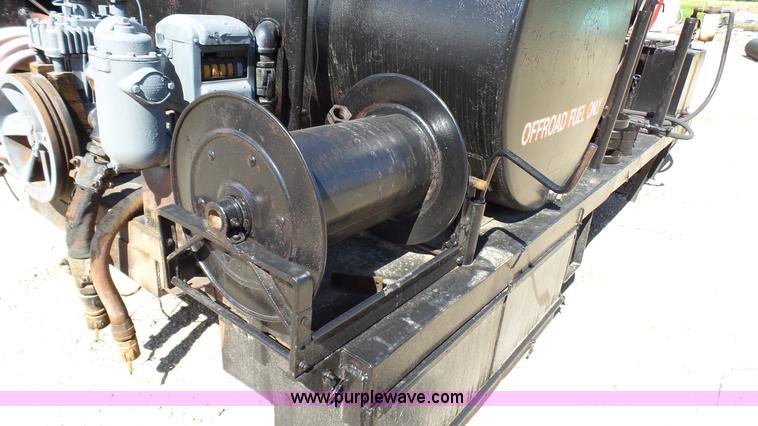 image for item L4921 Service bed