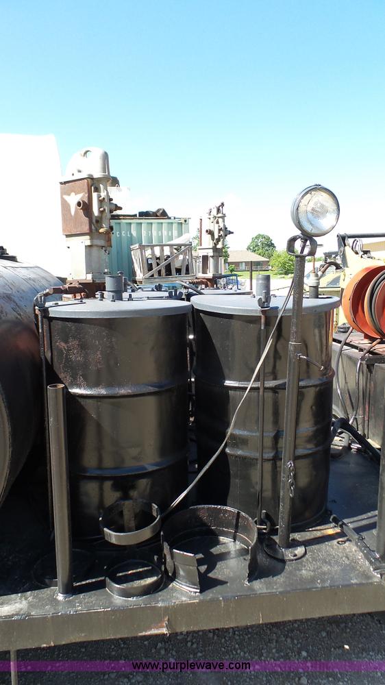 image for item L4921 Service bed