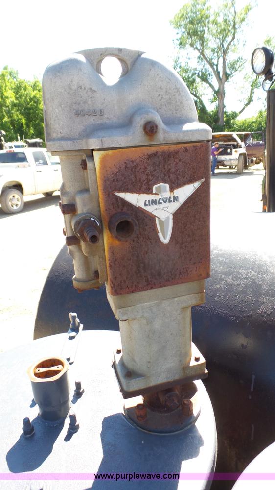 image for item L4921 Service bed