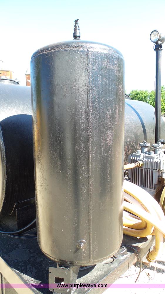 image for item L4921 Service bed