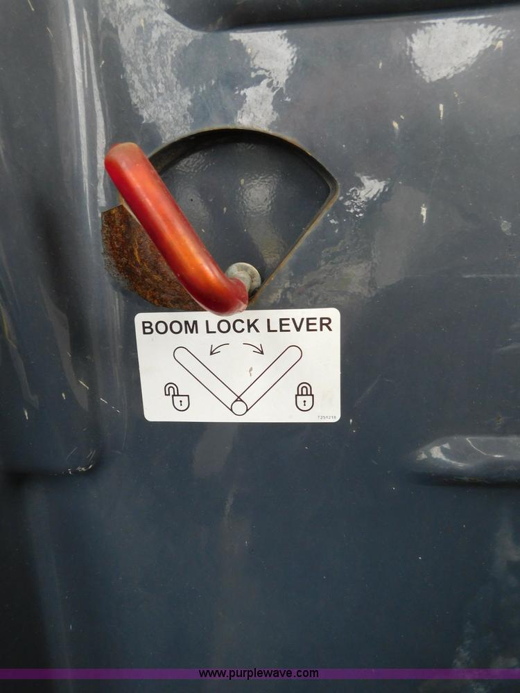 image for item L5849 2011 John Deere 328D skid steer