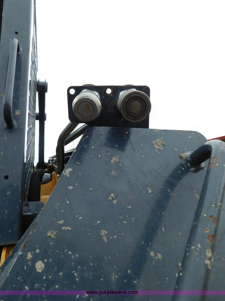 image for item L5849 2011 John Deere 328D skid steer