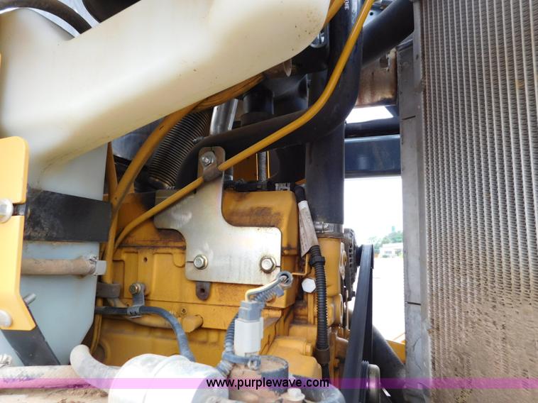 image for item L5849 2011 John Deere 328D skid steer