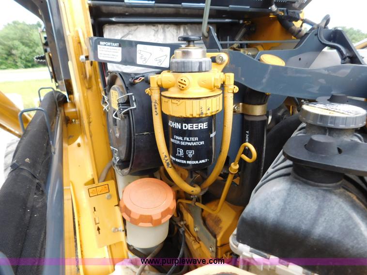 image for item L5849 2011 John Deere 328D skid steer