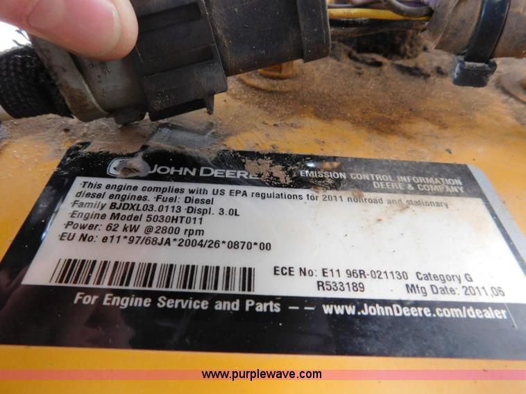 image for item L5849 2011 John Deere 328D skid steer