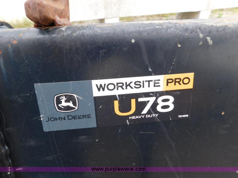 image for item L5849 2011 John Deere 328D skid steer