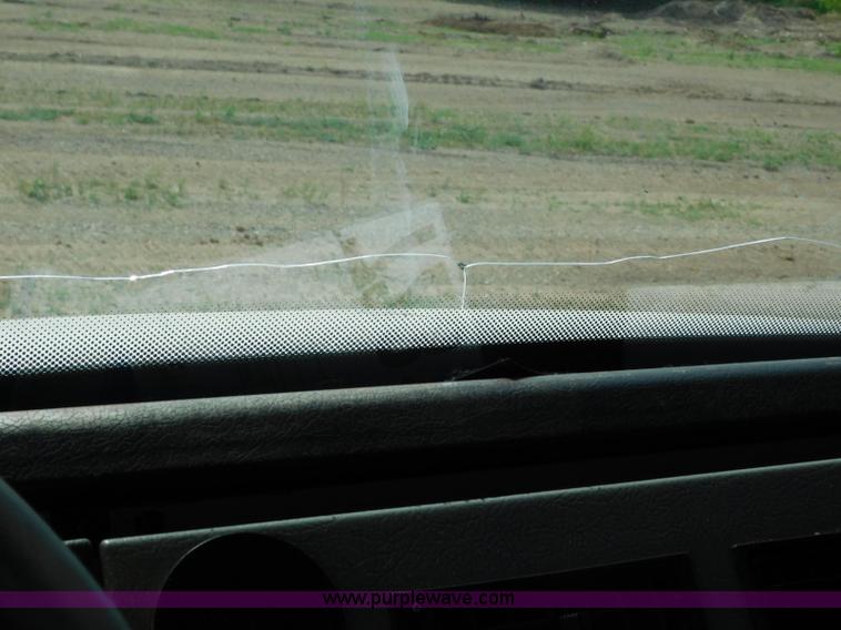 image for item L5856 2001 Freightliner FL70 service truck