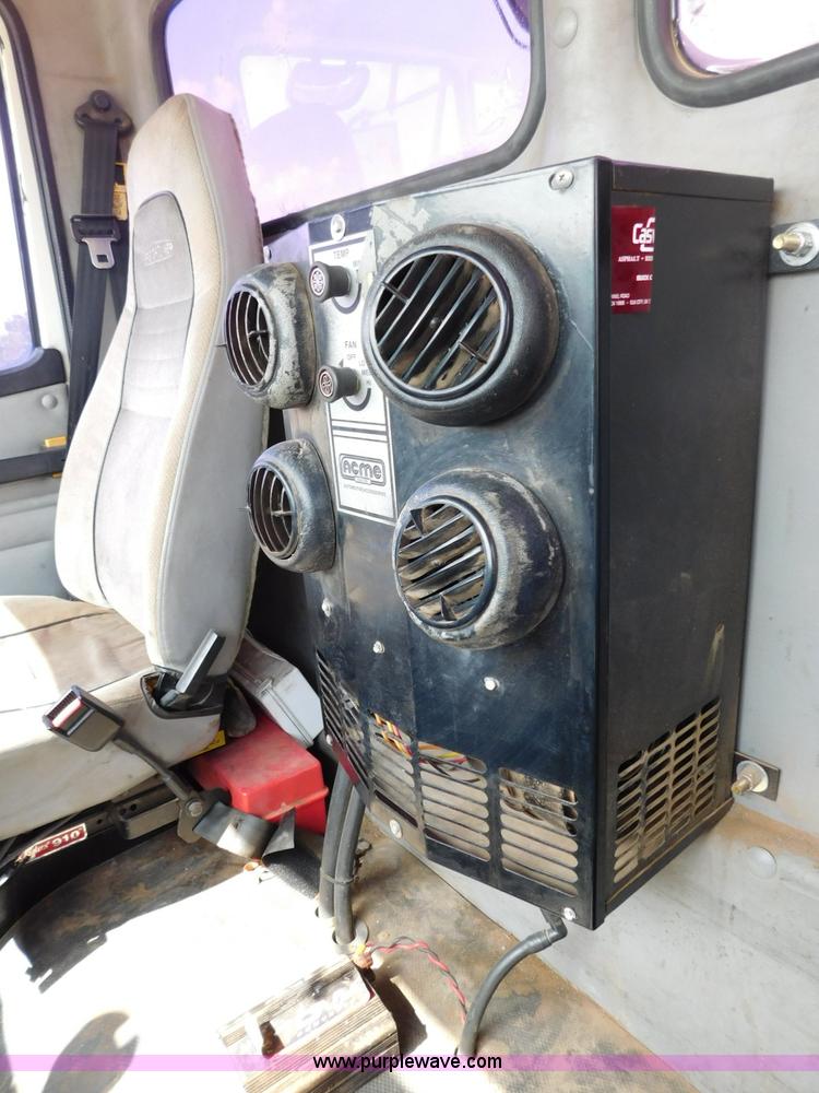 image for item L5856 2001 Freightliner FL70 service truck