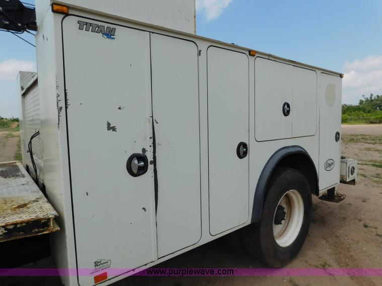 image for item L5856 2001 Freightliner FL70 service truck