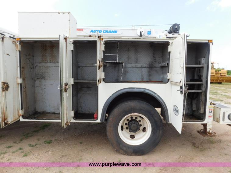 image for item L5856 2001 Freightliner FL70 service truck