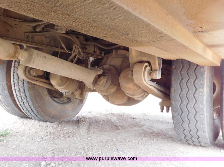 image for item L5856 2001 Freightliner FL70 service truck