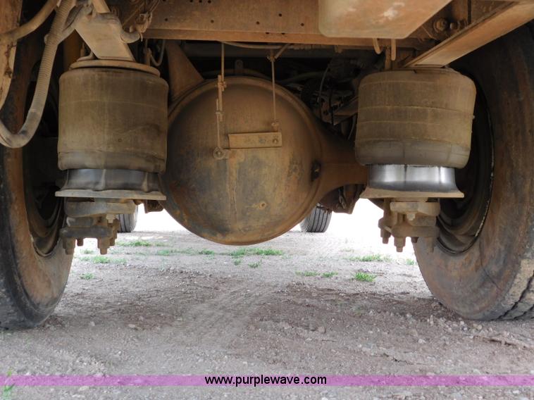 image for item L5856 2001 Freightliner FL70 service truck