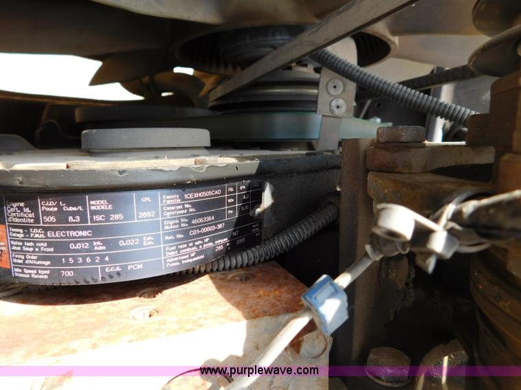 image for item L5856 2001 Freightliner FL70 service truck