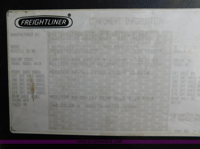 image for item L5856 2001 Freightliner FL70 service truck