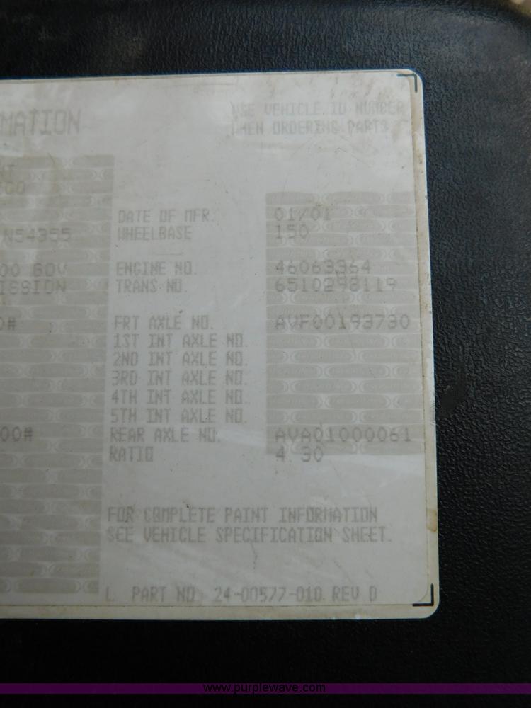 image for item L5856 2001 Freightliner FL70 service truck