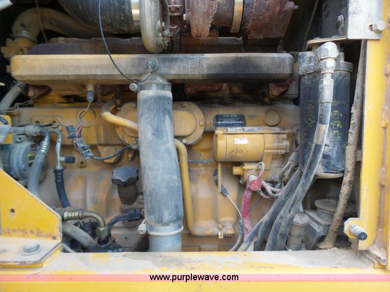 image for item L6081 2005 John Deere 770D motor grader