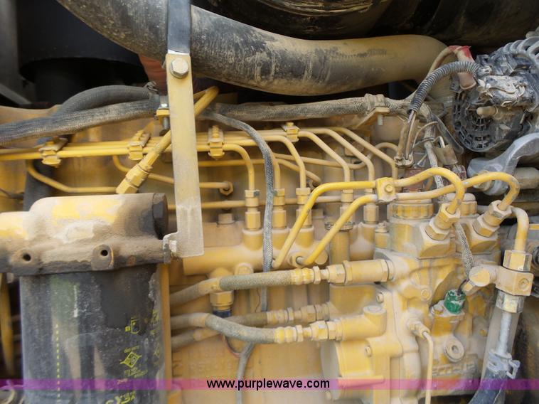 image for item L6081 2005 John Deere 770D motor grader